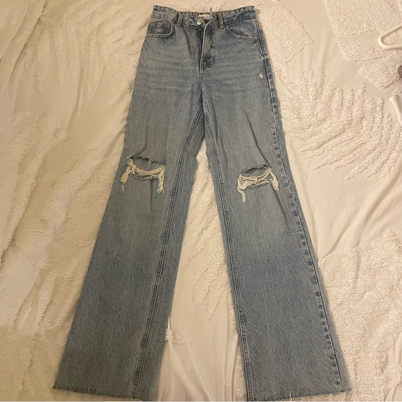 Wide Leg Jeans - Picture 1 of 6
